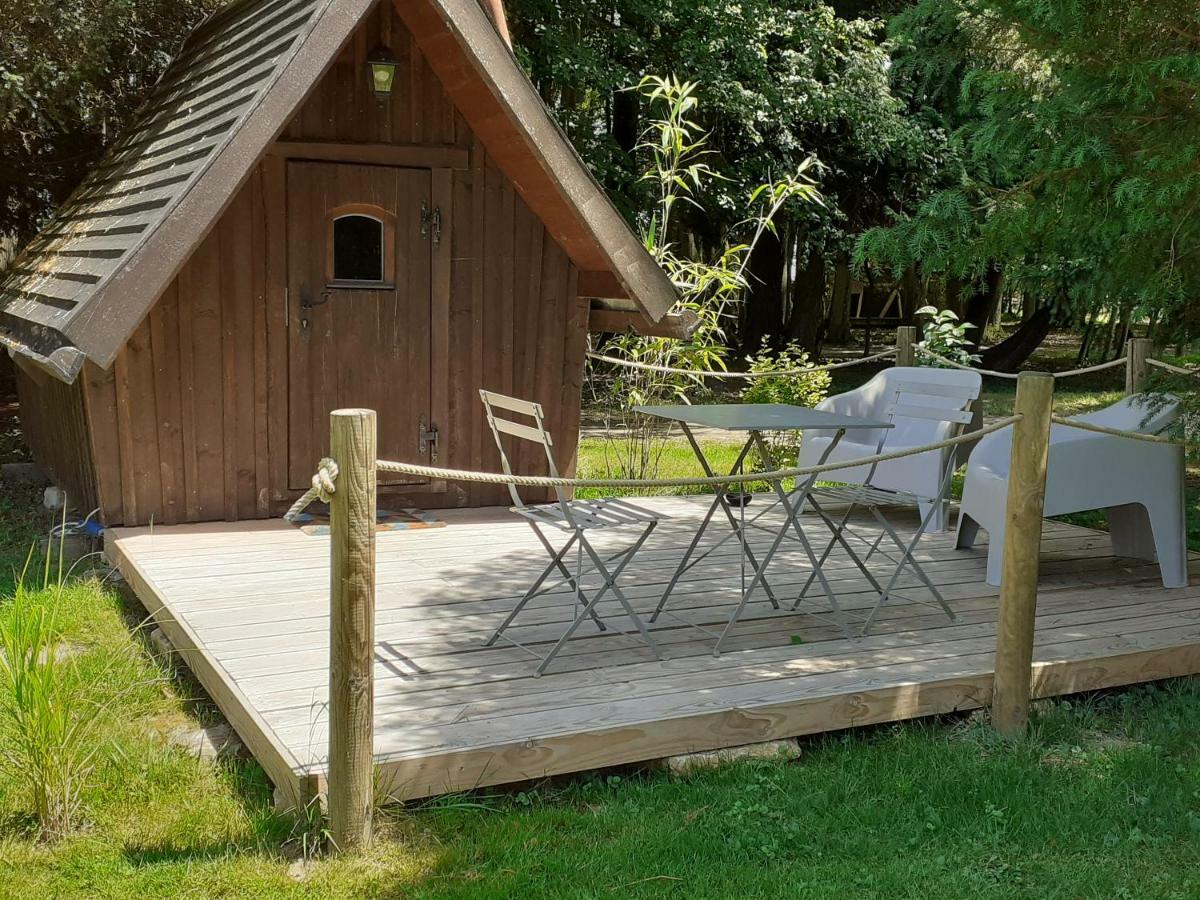 Cabane Aligoté Saint-Albain Exterior foto